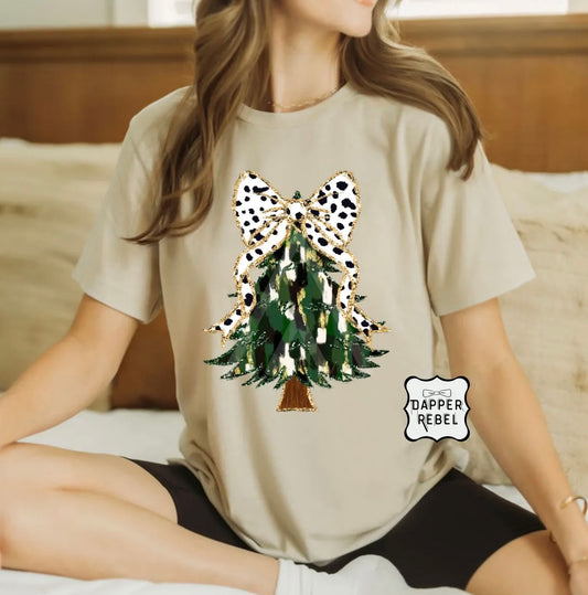 Christmas Tree with Gold